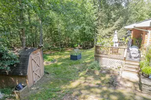 105 Redwood Rd, Milford, PA 18337 - Photo 21