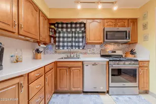 105 Redwood Rd, Milford, PA 18337 - Photo 35