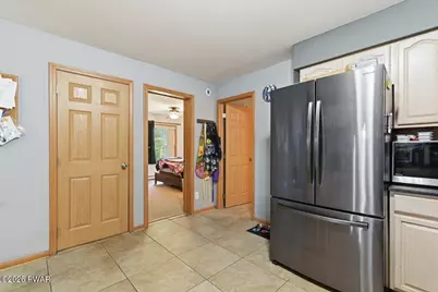 111 Grasshopper Lane, Greentown, PA 18426 - Photo 17