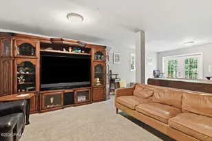 111 Grasshopper Ln, Greentown, PA 18426 - Photo 41