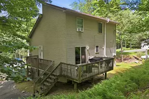 111 Grasshopper Ln, Greentown, PA 18426 - Photo 49