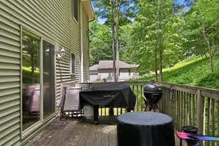 111 Grasshopper Ln, Greentown, PA 18426 - Photo 47