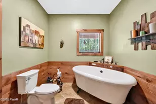 61 Gravity Rd, Hawley, PA 18428 - Photo 15