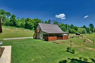 149 Sheards Rd, Milanville, PA 18443 - Photo 17