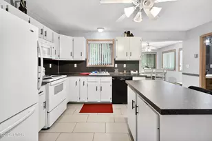 [Address not provided], Lake Ariel, PA 18436 - Photo 5