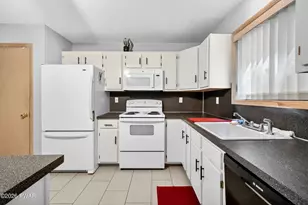 [Address not provided], Lake Ariel, PA 18436 - Photo 7