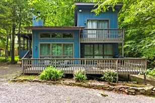 18 Rockway Rd, Lake Ariel, PA 18436 - Photo 1