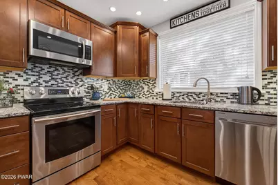 46 Fairview Avenue, Mount Pocono, PA 18344 - Photo 19