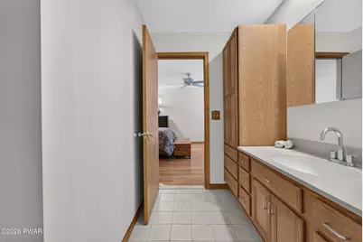 152 N Lake Shore Drive, Dingmans Ferry, PA 18328 - Photo 23