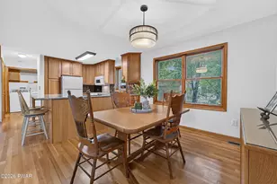 152 N Lk Shr Dr, Dingmans Ferry, PA 18328 - Photo 17