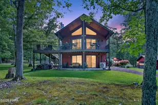 146 Yacht Club Dr, Greentown, PA 18426 - Photo 11
