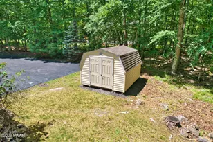 102 Acacia Ct, Milford, PA 18337 - Photo 31