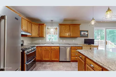 102 Acacia Court, Milford, PA 18337 - Photo 7