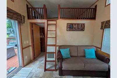 142 Paupack Drive, Shohola, PA 18458 - Photo 9