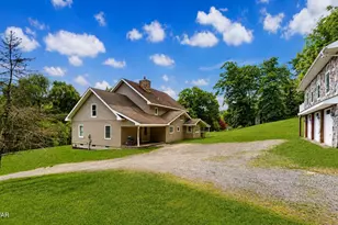 104 Masthope Plank Rd, Lackawaxen, PA 18435 - Photo 9