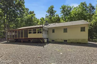 61 Phillips Rd, Newfoundland, PA 18445 - Photo 5