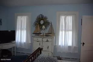 127 Valleyview Rd, Greentown, PA 18426 - Photo 9