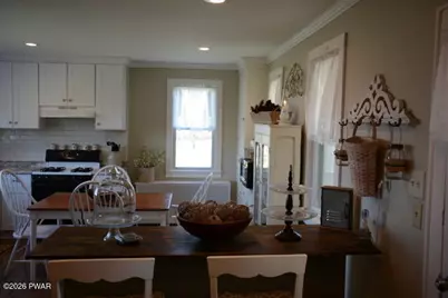 127 Valleyview Road, Greentown, PA 18426 - Photo 5