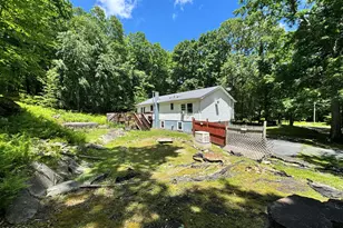 279 Water Forest Dr, Dingmans Ferry, PA 18328 - Photo 37