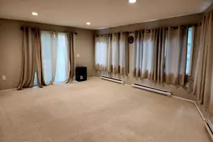 105 Bluestone Dr, Lords Valley, PA 18428 - Photo 13