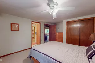 153 Mountain Lake Dr, Dingmans Ferry, PA 18328 - Photo 21