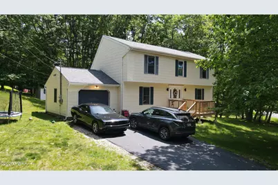 159 Segatti Circle, Bushkill, PA 18324 - Photo 1