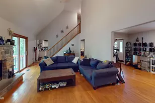 159 Segatti Cir, Bushkill, PA 18324 - Photo 5