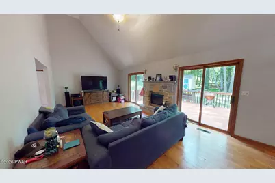 159 Segatti Circle, Bushkill, PA 18324 - Photo 3