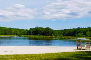 1020 Arrowhead Ct, Lake Ariel, PA 18436 - Photo 25