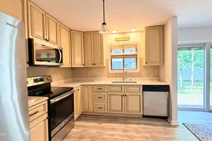 1020 Arrowhead Ct, Lake Ariel, PA 18436 - Photo 15
