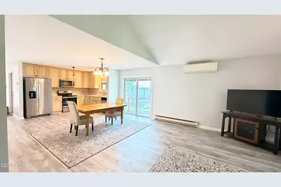 1020 Arrowhead Court, Lake Ariel, PA 18436 - Photo 5