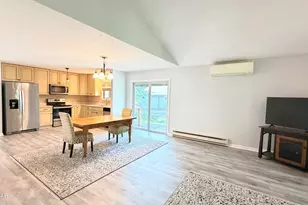 1020 Arrowhead Ct, Lake Ariel, PA 18436 - Photo 5