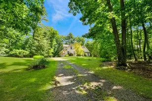 101 Azalea Ct, Milford, PA 18337 - Photo 1