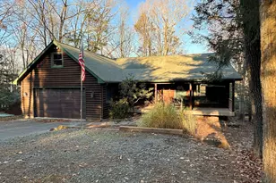 109 Mountain Laurel Ln, Tafton, PA 18464 - Photo 1