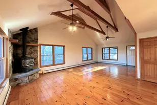 109 Mountain Laurel Ln, Tafton, PA 18464 - Photo 3