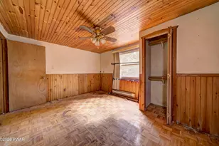 119 Galahad Rd, Greeley, PA 18425 - Photo 17