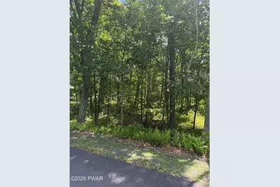 2119 Mallard Court, Bushkill, PA 18328 - Photo 3