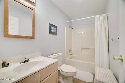 508 Crest Drive, Hawley, PA 18428 - Photo 13