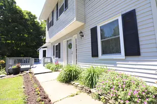131B Hilltop Rd, Newfoundland, PA 18445 - Photo 13