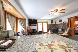 131B Hilltop Rd, Newfoundland, PA 18445 - Photo 25