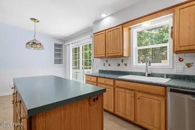 18 Holiday Drive, Hawley, PA 18428 - Photo 13
