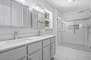18 Holiday Dr, Hawley, PA 18428 - Photo 23