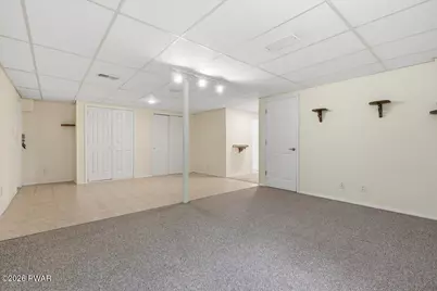 18 Holiday Drive, Hawley, PA 18428 - Photo 35