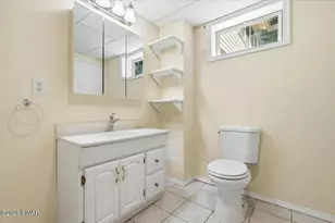18 Holiday Dr, Hawley, PA 18428 - Photo 39