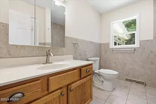 18 Holiday Dr, Hawley, PA 18428 - Photo 29