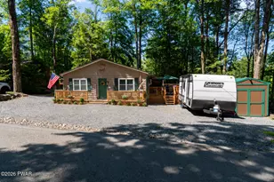 147 Bear Rock Rd, Lake Ariel, PA 18436 - Photo 3