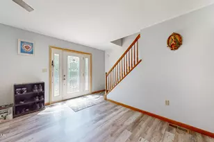 265 Marcel Dr, Dingmans Ferry, PA 18328 - Photo 3