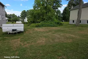 142 Center St, Waymart, PA 18472 - Photo 3
