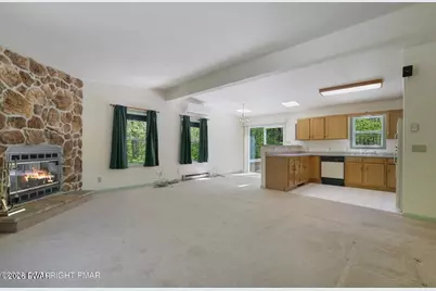 140 Whippoorwill Drive, Bushkill, PA 18324 - Photo 5