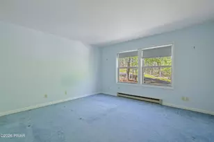 140 Whippoorwill Dr, Bushkill, PA 18324 - Photo 13